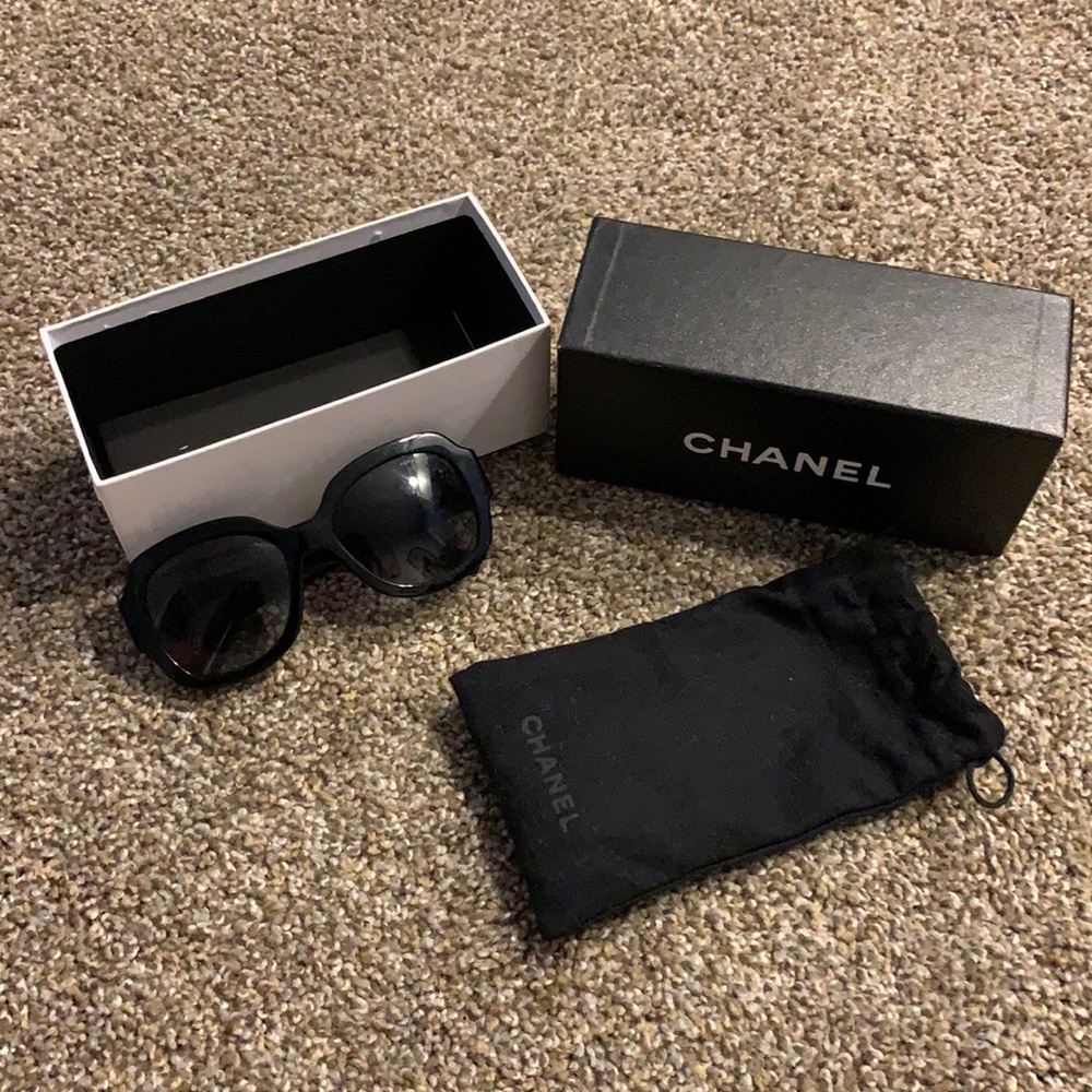 CHANEL polarized sunglasses